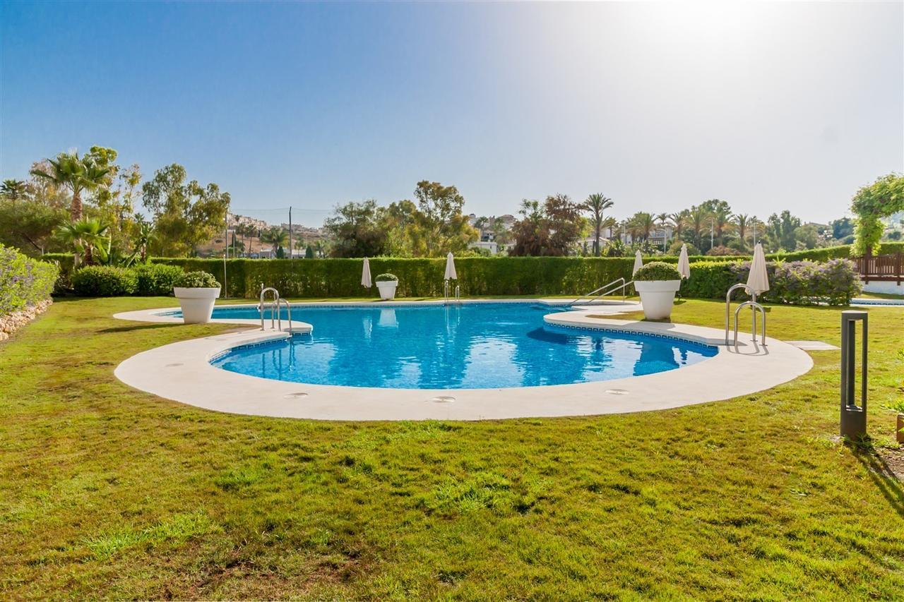 Golf Hill Estepona Canovas Exterior foto